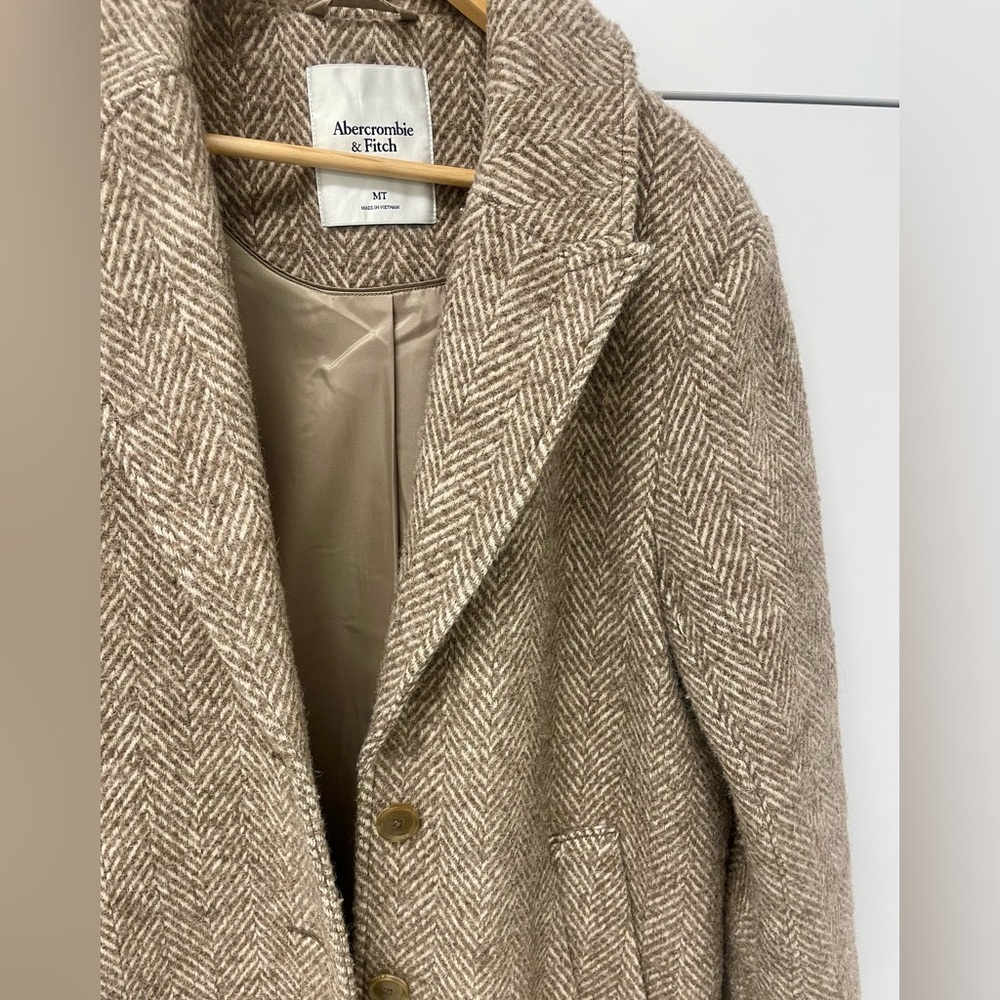 EUC Abercrombie Tailored Topcoat, brown herringbone MT - Picture 2 of 6